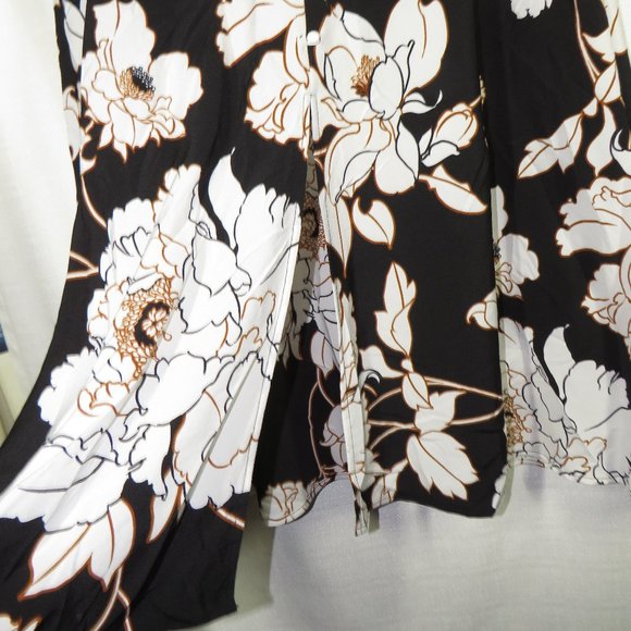 APT. 9 Women's Black Floral Front Slit Midi Skirt Decorative Buttons Size Large - Picture 2 of 10